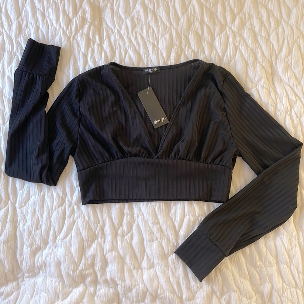 NWT Nasty Gal V-Neck Crop Top